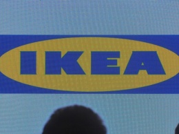 Товары из IKEA теперь возят на электрокарах