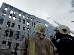 Огонь вспыхнул из-за неисправной электропроводки