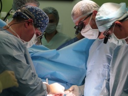 Предновогодние чудеса: хирурги спали 7-месячного ребенка с опухолью сердца