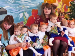 В одесских Домах ребенка малышей поздравили с Днем Святого Николая