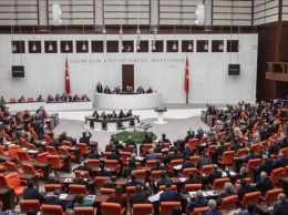 Парламент Турции ратифицировал соглашение, позволяющее отправить войска в Ливию