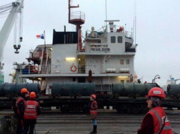 В Россию из Германии на корабле доставили 600 тонн ядерных отходов