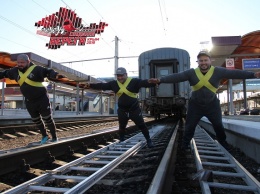 В Крыму силачи установят рекорд России по буксировке железнодорожного состава