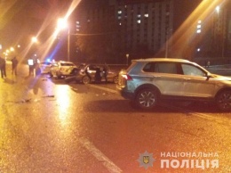 В Харькове пьяный водитель протаранил три авто на месте ДТП: много раненых. Видео с 18+