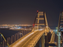 Четырехлетнее строительство Крымского моста уместили в двухминутный ролик (видео)