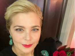 «Русская краса»: 41-летняя Ирина Пегова в кокошнике очаровала поклонников