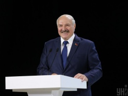 По мнению политолога Глеба Павловского, Александр Лукашенко уже много лет не изменяет выбранному им стилю внешней политики