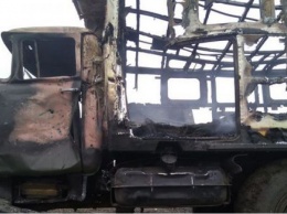 Удар ПТУР, автоматные очереди и крики: ожесточенный бой у Красногоровки. ВИДЕО