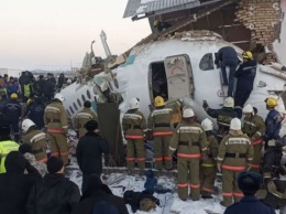 Опубликовано видео с рухнувшим на дома в Казахстане самолетом