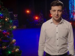 Зеленский записал свое первое новогоднее поздравление в роли президента