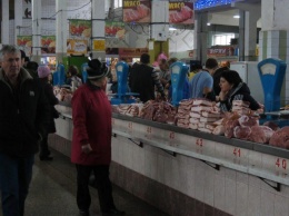 Какие предновогодние цены на продукты на Бердянском центральном рынке?