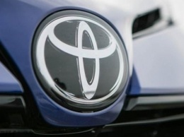 Toyota выпустила более продвинутую версию внедорожника Land Cruiser