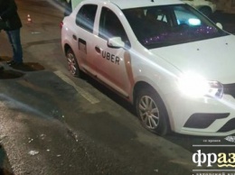 В Днепре толпа избила водителя такси Uber