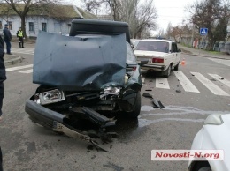 Все ДТП в Николаеве и области в субботу: 4 пострадавших, одна погибшая