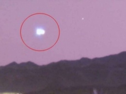 Над Лас-Вегасом стремительно промчался огромный НЛО