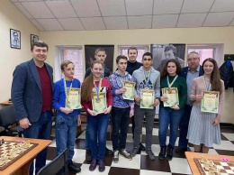 Растет шахматная смена: в Николаеве прошел чемпионат области по блицу (ФОТО)