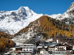 В итальянских Альпах под лавиной погибли 3 человека