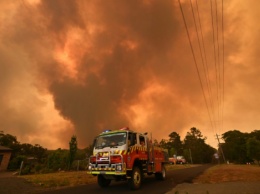 Австралийские лесные пожара дошли до пригородов Мельбурна, 100 тыс людей эвакуировали