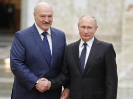 Путин намекнул Лукашенко о "братстве" народов РФ и Беларуси