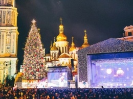 Новогодняя ночь в Киеве: перекрытие дорог и график работы транспорта