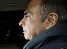 Экс-глава Nissan бежал в Ливан из-под домашнего ареста в Японии