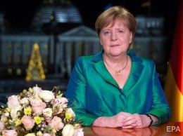 Меркель в новогоднем обращении напомнила о глобальном потеплении