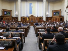 «Украинагейт», секс-переписки и скандалы в Telegram: ТОП-5 скандалов новой украинской власти за 2019 год