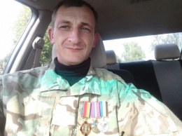 В Золотом на Донбассе покончил с жизнью украинский доброволец Гудвин