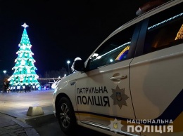 В новогодних гуляниях на Соборной площади в Николаеве поучаствовали 16 тысяч человек - полиция (ФОТО)
