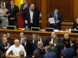 От раздоров в партии до роспуска Рады: что ждет украинскую политику в 2020