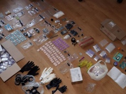 В Мариуполе полиция ликвидировала онлайн-магазин наркотиков с миллионным оборотом