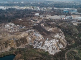 На свалке в Днепре нашли пакет с телом младенца