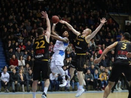 «Киев-Баскет» отыгрался в Николаеве с «-16» и стал вторым участником «Финала четырех» Кубка Украины