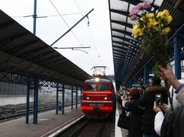 Поезда в Крым оказались убыточными для России