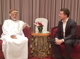 Зеленский встретился с министром иностранных дел Омана
