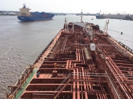 Пираты захватили российских нефтяников у берегов Нигерии