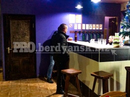 Вооруженные разборки в бердянском кафе - официальный комментарий полиции