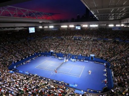 Все матчи Australian Open могут пройти на крытых кортах