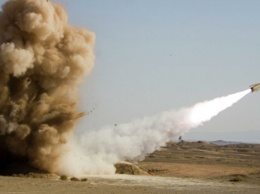 Иран ударил по базе США балистическими ракетами - все в огне: СМИ сообщают об огромных потерях