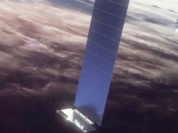 Группировка спутников SpaceX стала крупнейшей в истории
