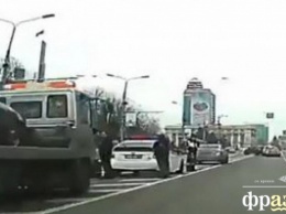 В Донецке у людей отбирают автомобили на украинских номерах