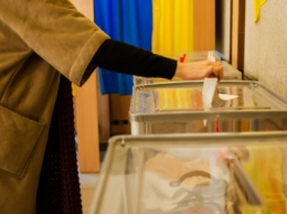 Местные выборы по-новому: как и когда украинцы будут избирать местную власть