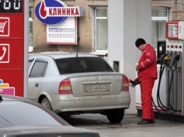 Удешевлению горючего мешает напряженность на внешних рынках - эксперты