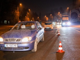 В Днепре на улице Данилы Галицкого 12-летняя девочка попала под колеса Daewoo