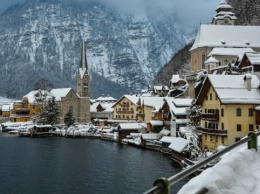 Австрийская деревня-прототип королевства из "Холодного сердца" просит туристов не приезжать