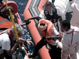 В Греции затонула лодка с беженцами, погибли по меньшей мере 12 человек