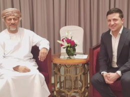 У Порошенко взвились на Зеленского из-за его визита в Оман: "Очередная официальная ложь". А вы как считаете?