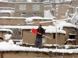 Снегопады в Афганистане: погибли 16 человек