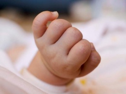 На Полтавщине в выгребной яме нашли мертвым новорожденного ребенка