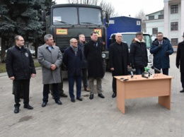 Четыре страны передали гуманитарный груз для жителей Донбасса